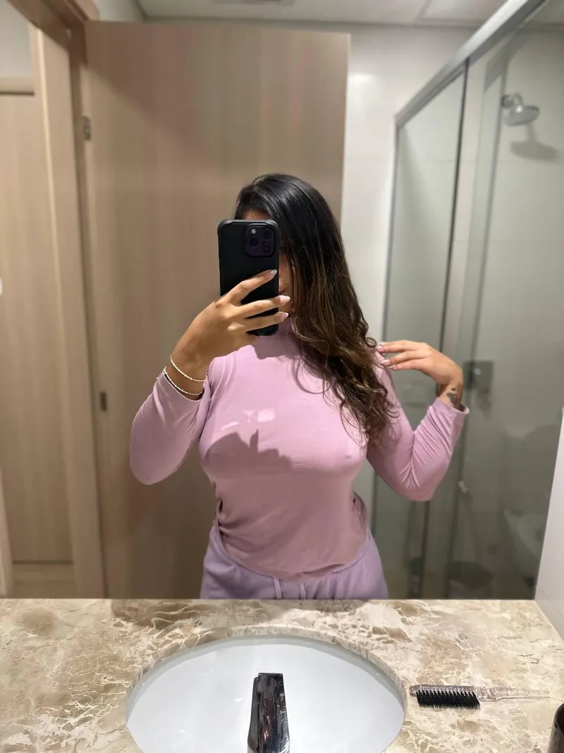 Thumbnail Nighttime Comfort: Going Braless for Bed by SoftnStacked