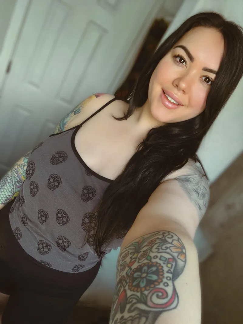 Thumbnail Ashlyn_Tayler: Native American, White Beauty in MixedRaceGirls