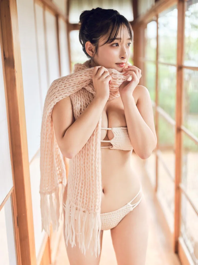 Thumbnail Misaki Sawa: A GravureGirls Stunner by jess_vektor