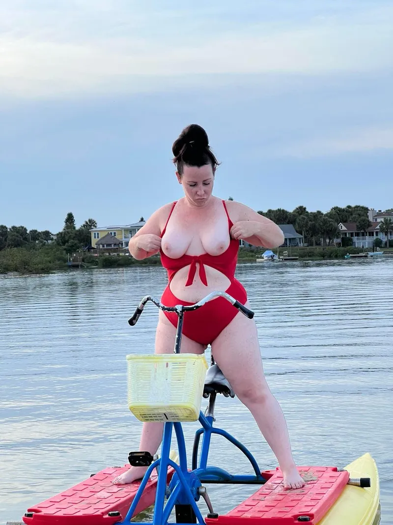 Thumbnail Dive into OnePieceSuits with an Intriguing Pic - Hope This Counts