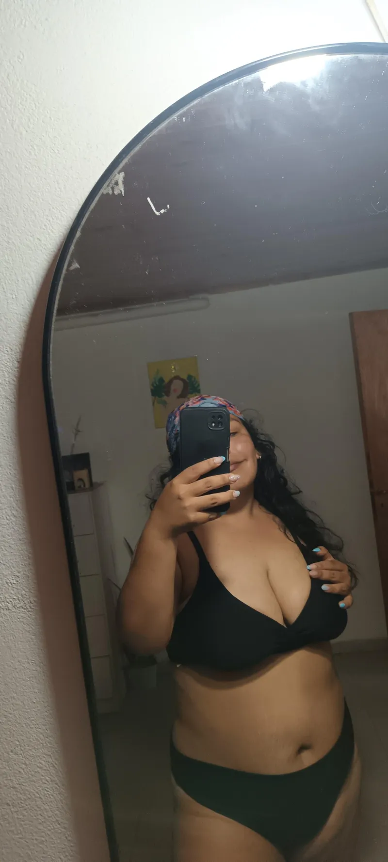 Thumbnail Aeprilt Says Hi with Her Stunning BikiniBodies Picture - Don't Miss It!