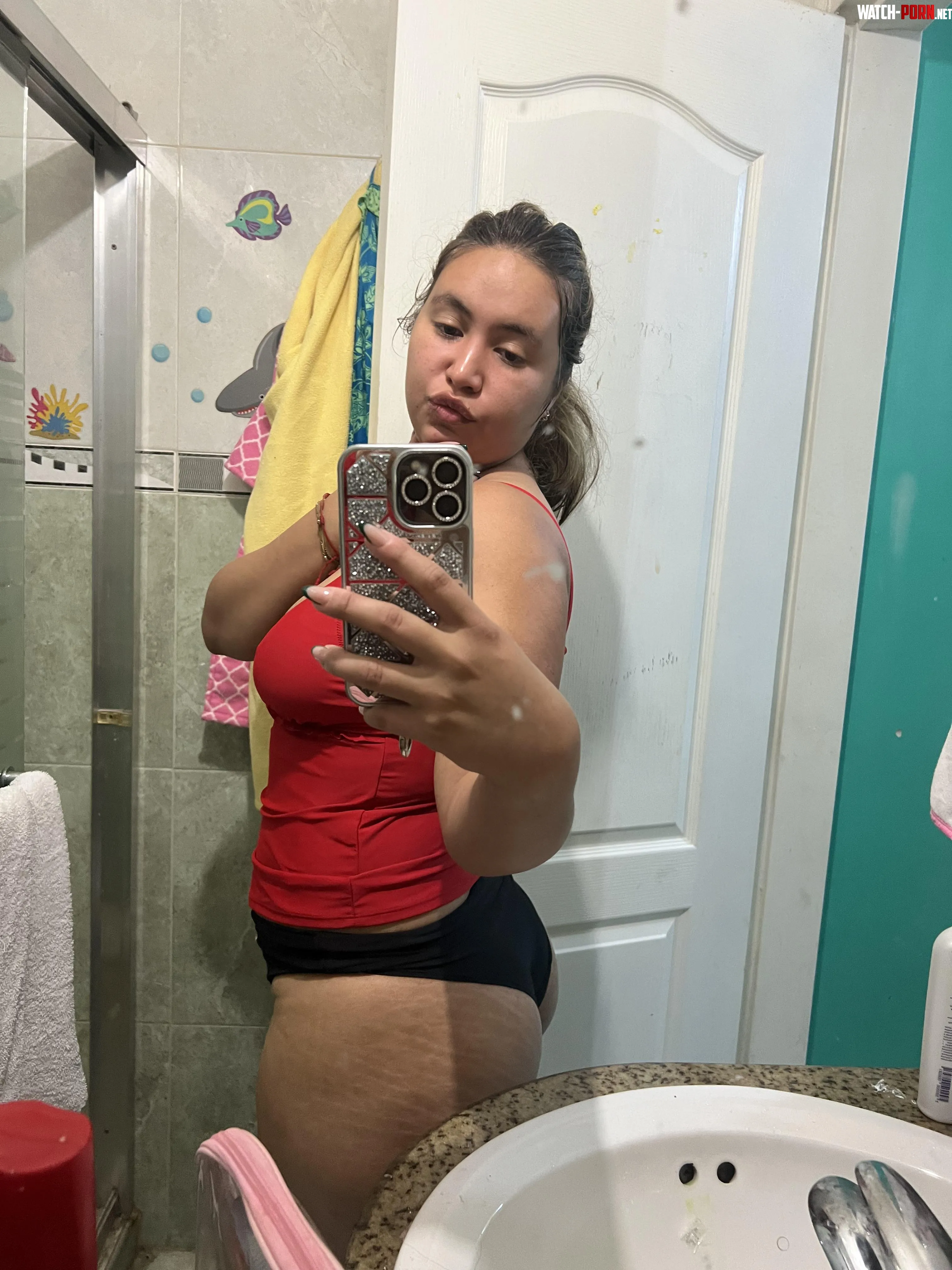 I'm so hot and wet that it's inevitable not to touch me and see myself in the mirror by gigigatica