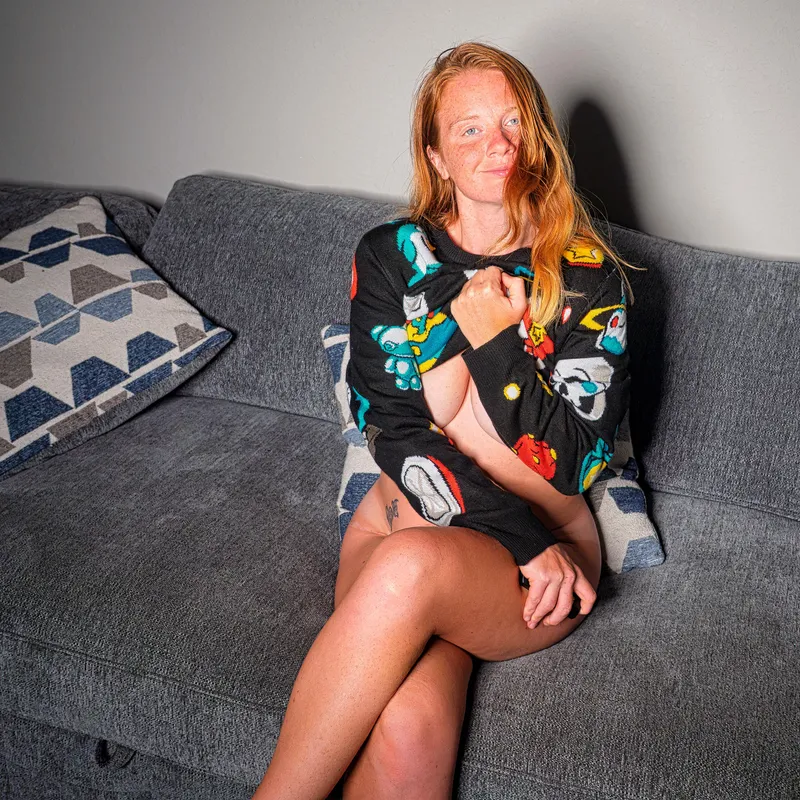 Thumbnail Enter the World of --lily-rose--: Discover the Cautionary Bite