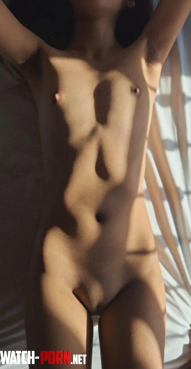 18f no tits, no tattoos, skinny, shaved and still suck her mommys tits😋, am i really mens type or never? by prettyarianne