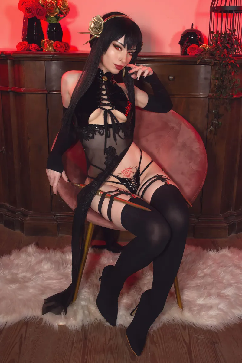 Thumbnail Shirokitsunegf Portrays Yor Forger with Grace in Cosplaygirls by Shirokitsunegf