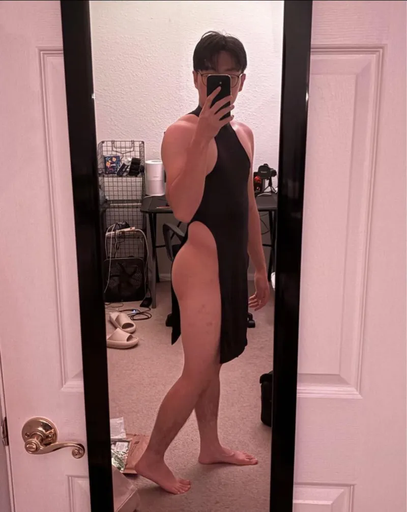 Thumbnail Embracing Femininity: A journey in asiansissification