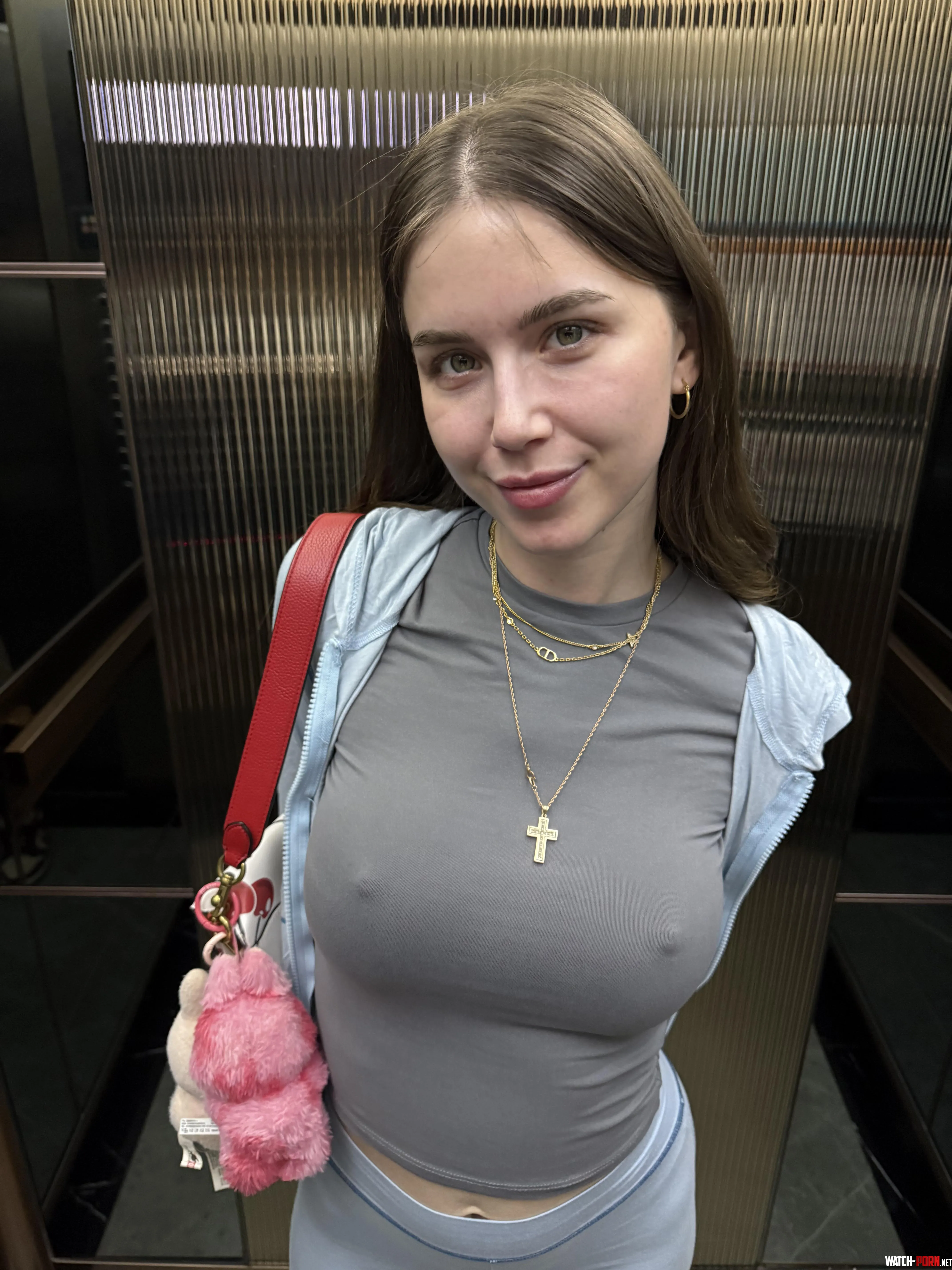 Taking my elevator pic before going out by Justacutienere