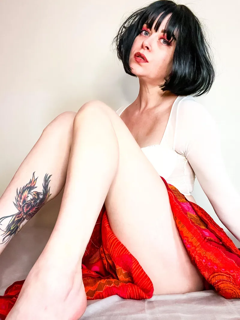 Thumbnail Embrace the Love for Showing Off Legs with OneBlueIris | legs