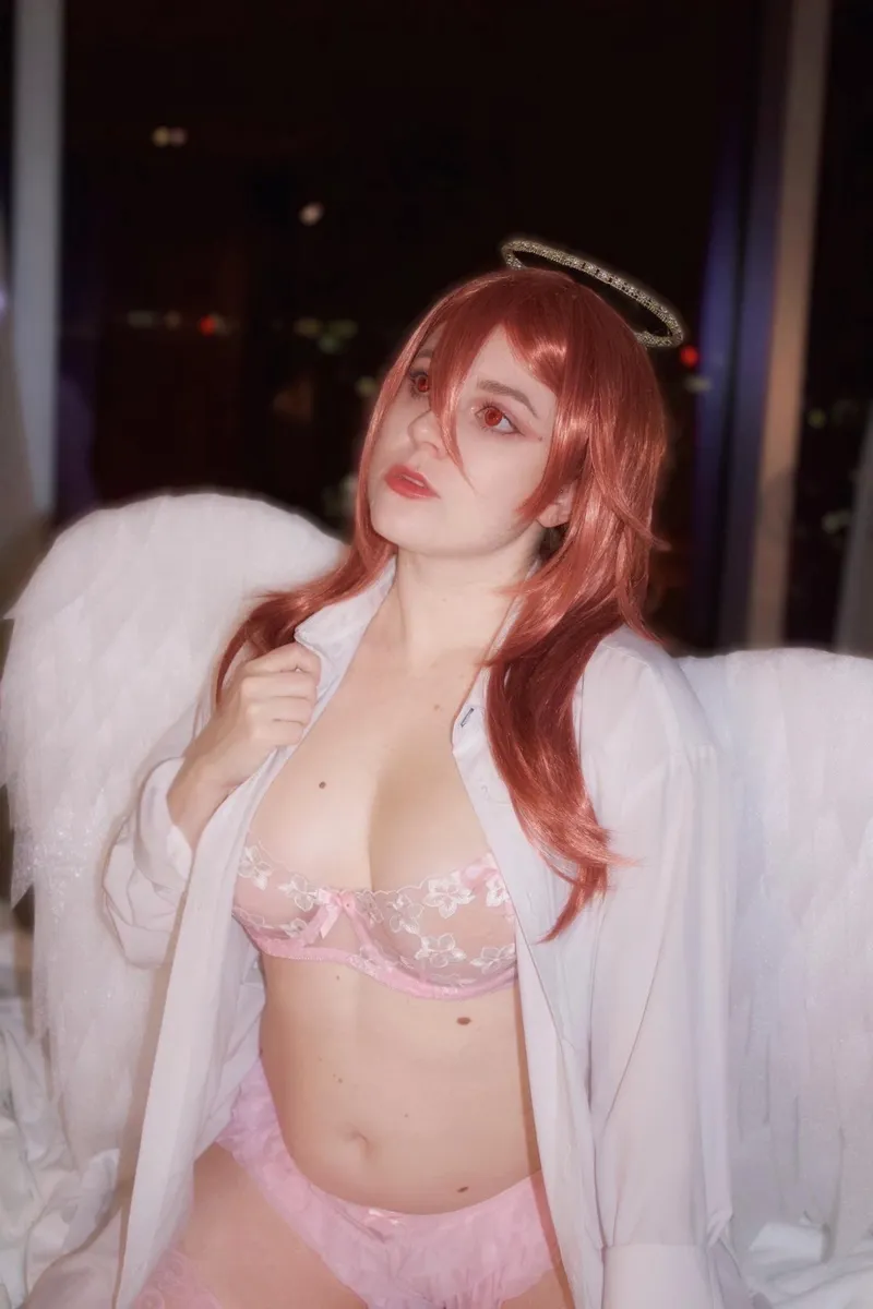 Thumbnail pixiekawaiii Unveils Angel Devil Cosplay Masterpiece by pixiekawaiii