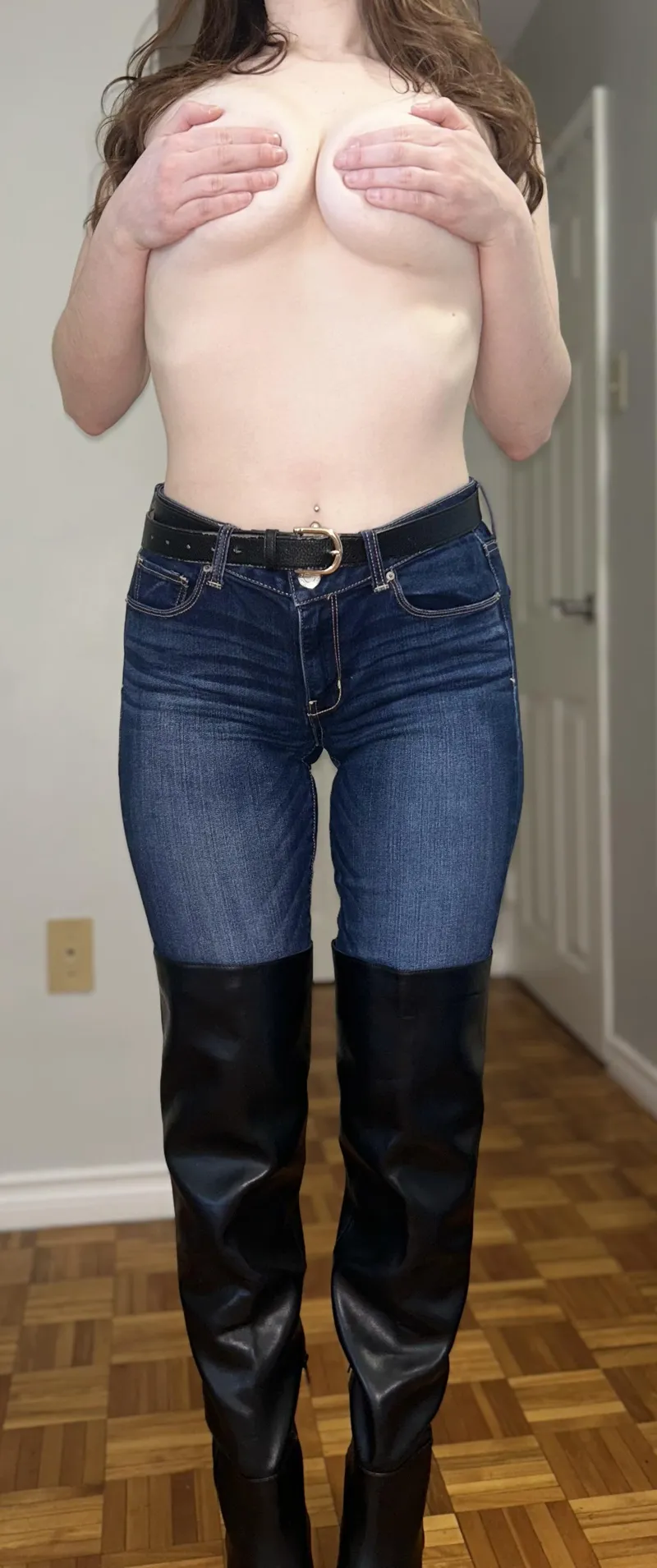 Thumbnail Captivating Look by BulgingCowboy in ToplessInJeans