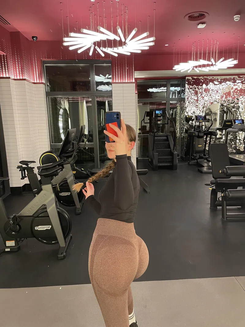 Thumbnail Fitness Progress Update: Hoping the Stairmaster is Paying Off by LottieBlooms