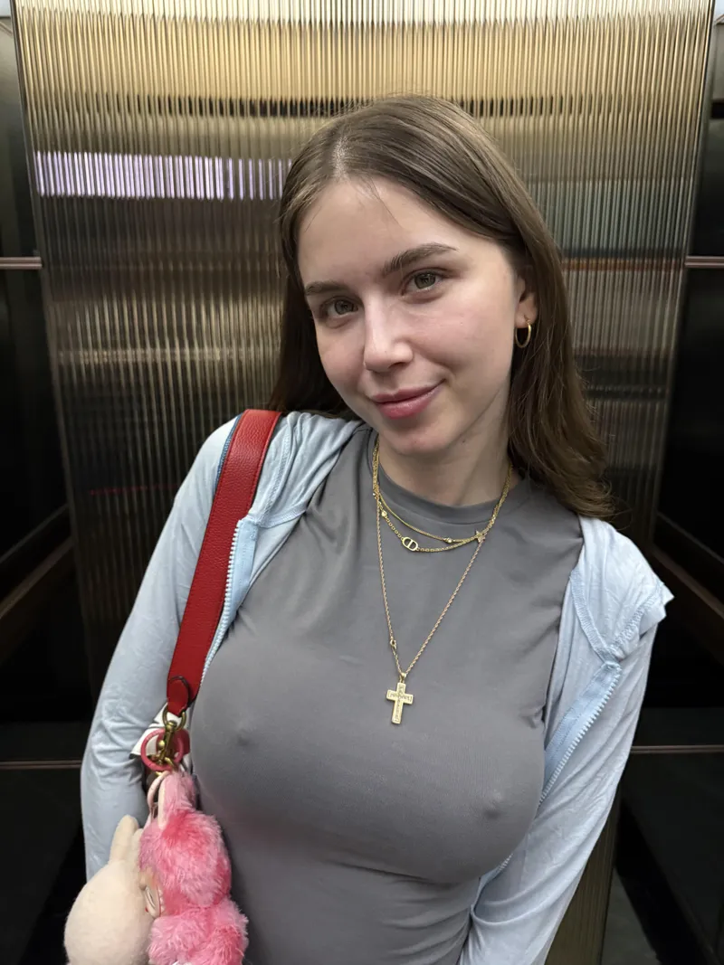 Thumbnail Elevators Make Me Feel Excited | Dive into the Braless Experience with Justacutienere