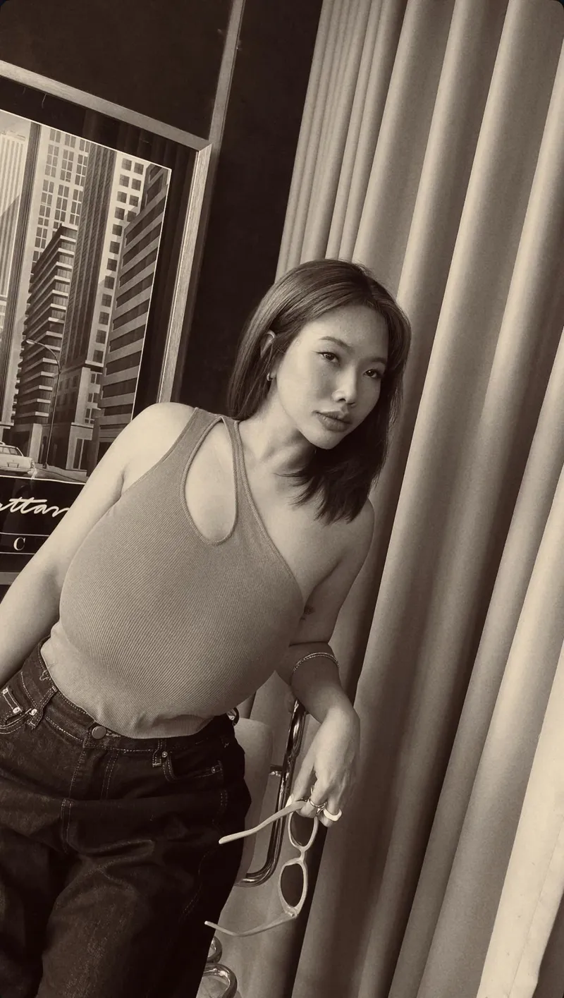 Thumbnail Favorite Busty Asian: Allure and Charm Revealed