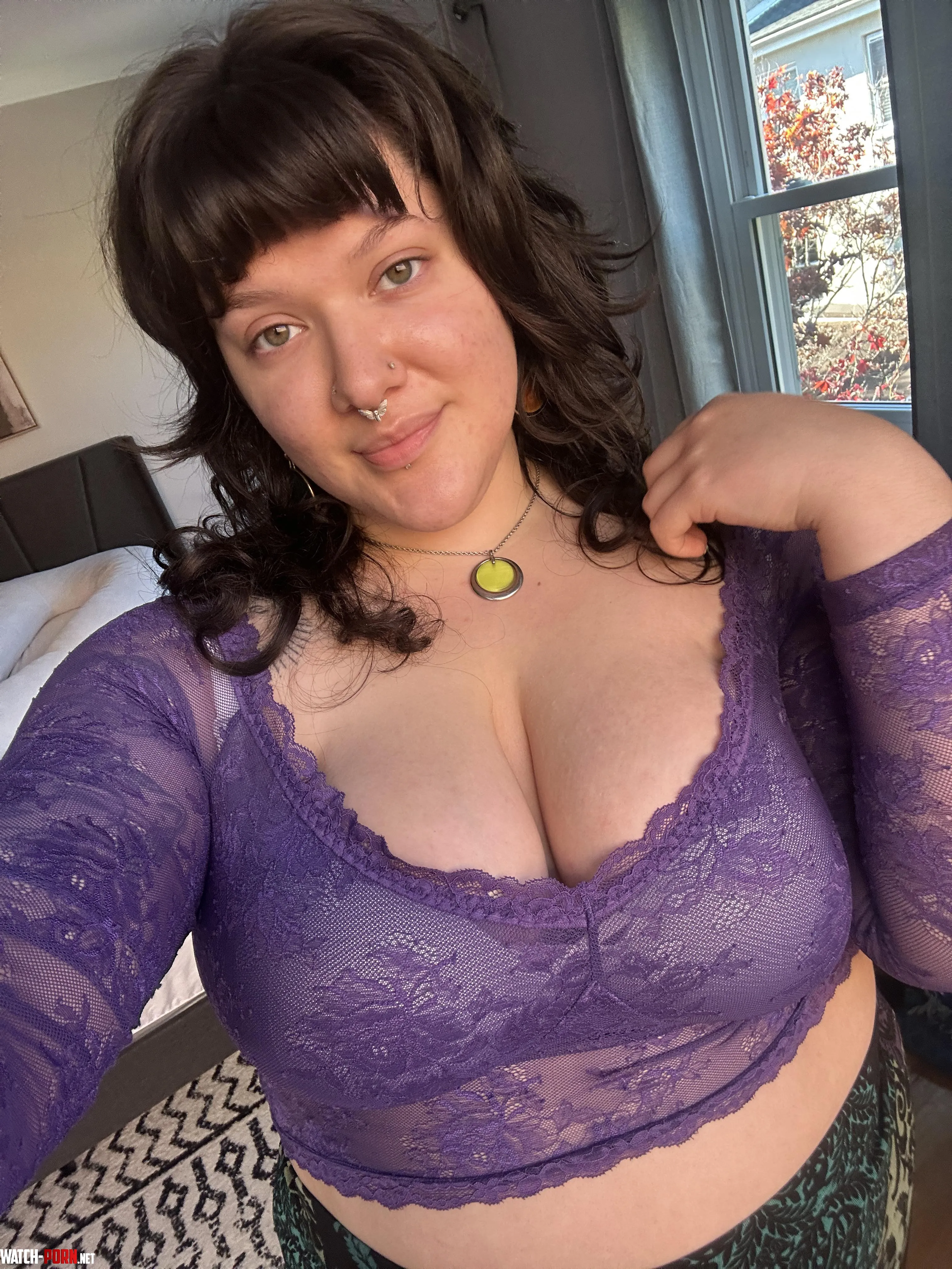 How’s my cleavage for saggy boobs? by cherryishairy
