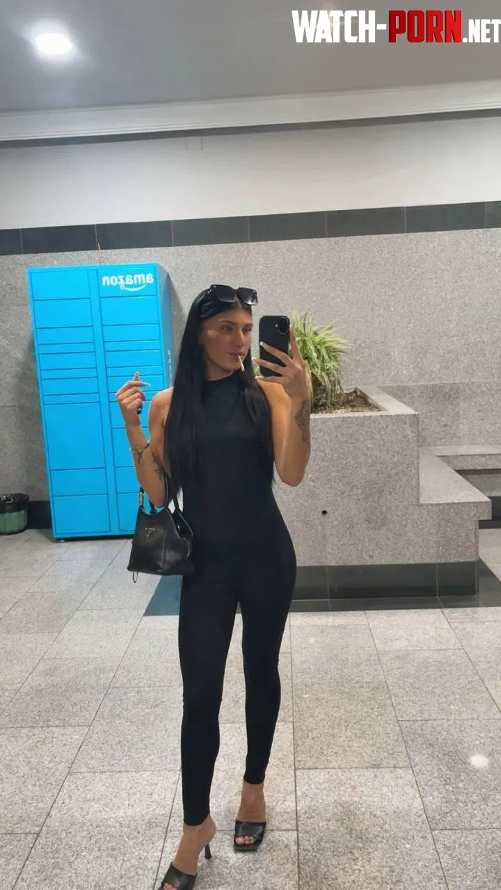 Har ni någonsin velat ha en 18 åring i sängen😘 för jag är redo och sugen by Stunning-Force-5600