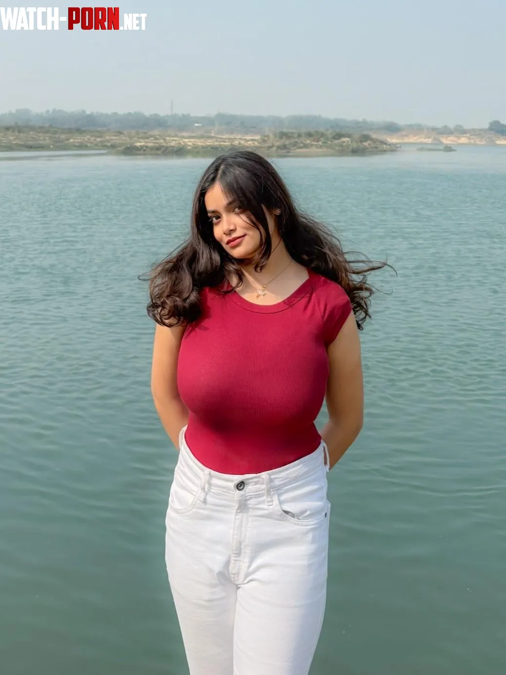 red top by figurephilosopher