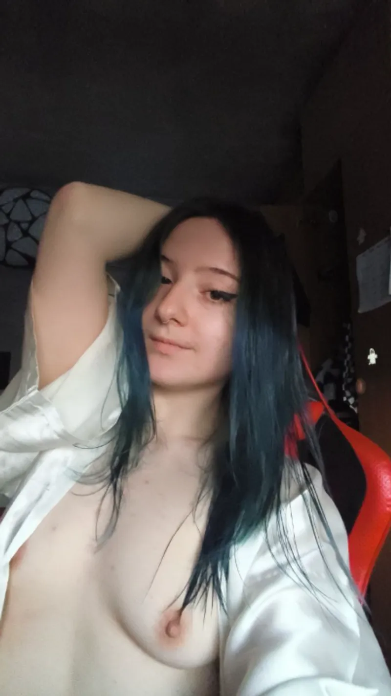 Thumbnail elmdreamer Experiences Daily Rides with Nerdy Girls