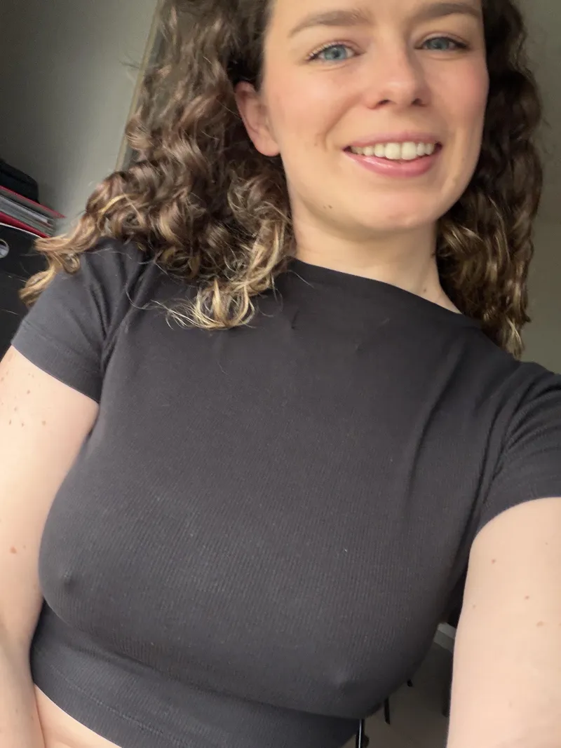 Thumbnail Admire the No Bra View with sunnylinabae in Braless Category