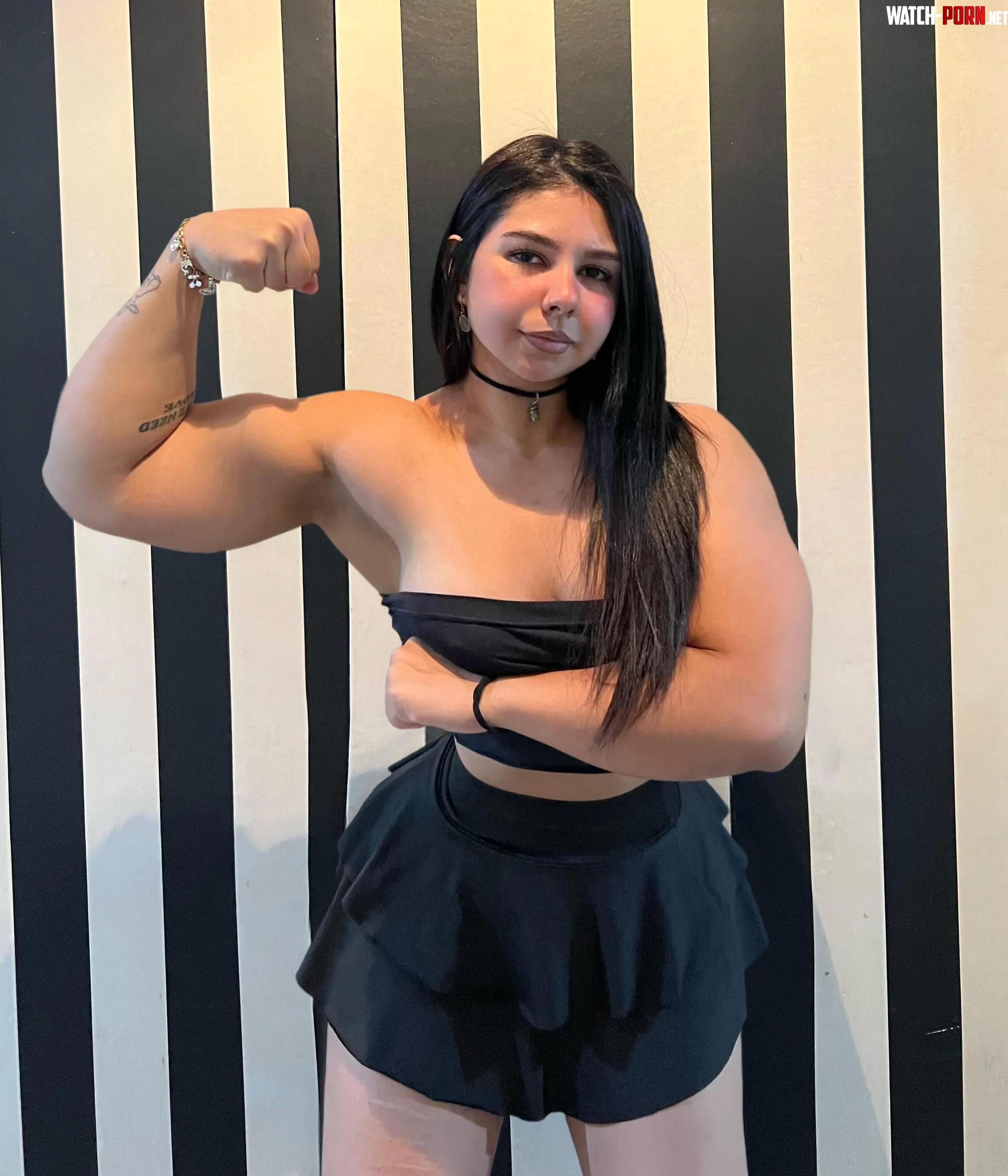 Rest your head on mommys biceps by Feyrianna_