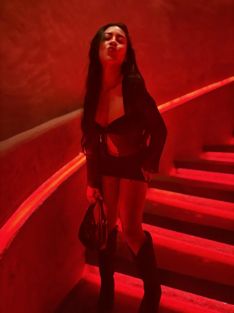 Thumbnail Ticklish_and_Pickle's Adorable Confession: The Charms of a Tight Little Skirt