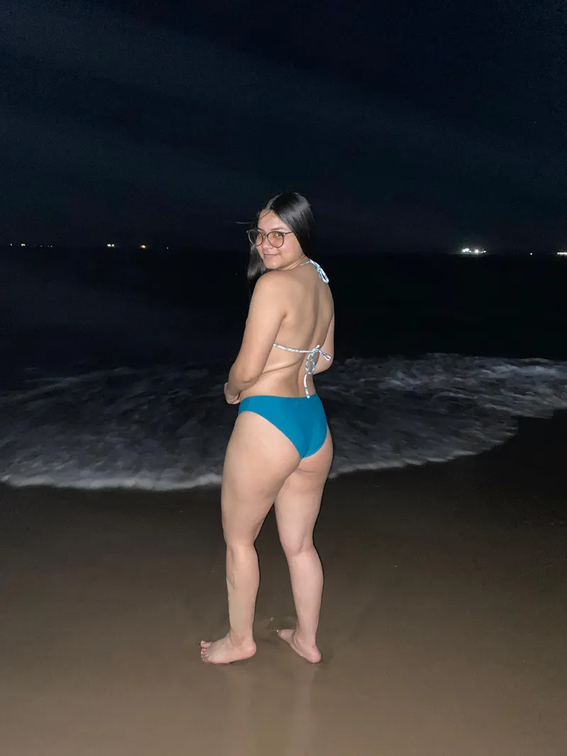 Thumbnail Great_Assignment9093 Asks: Do You Like What You See in BikiniBodies?