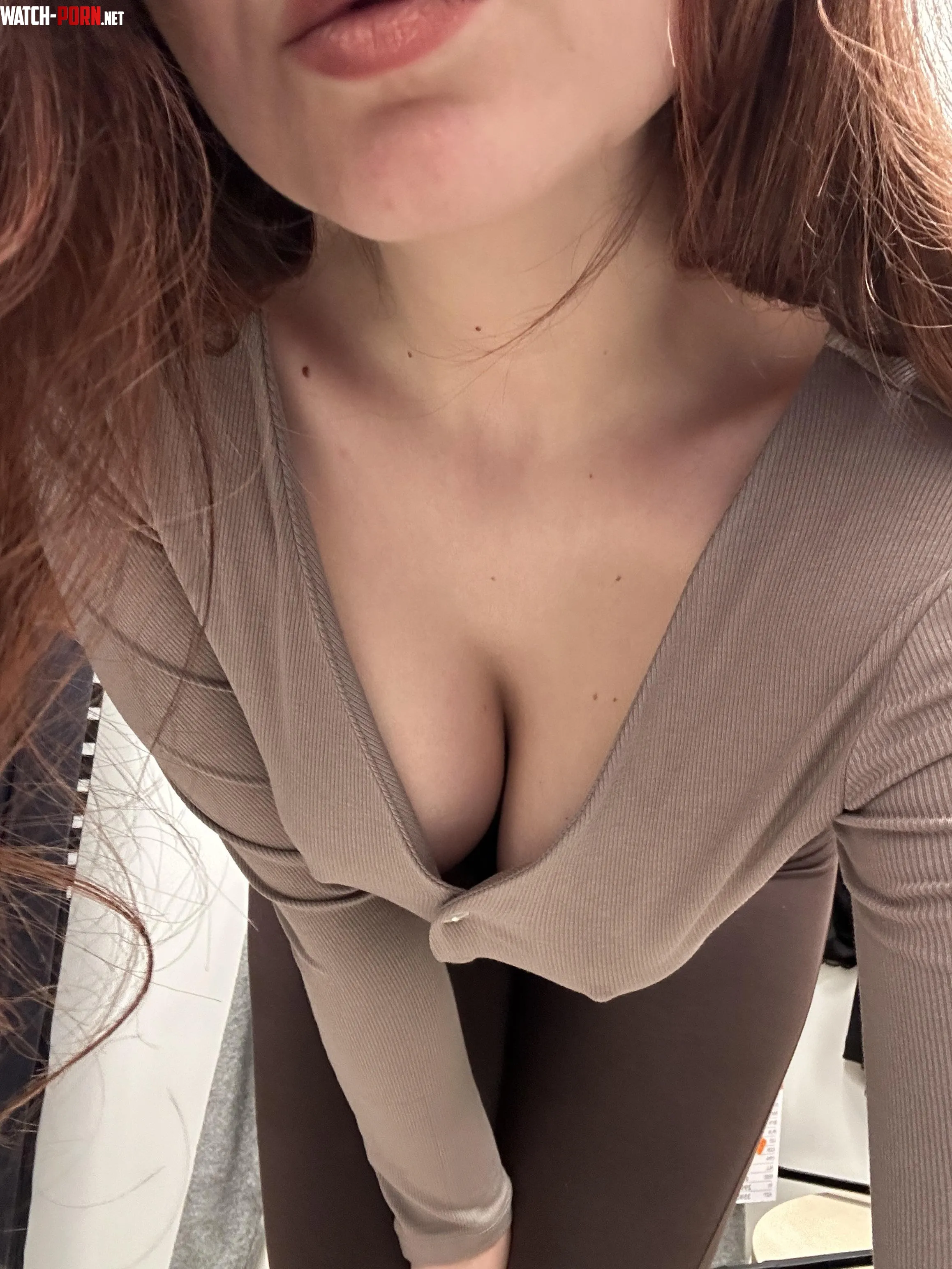 I think I need some help with today’s chores.. hope I can count on you by worldofnora