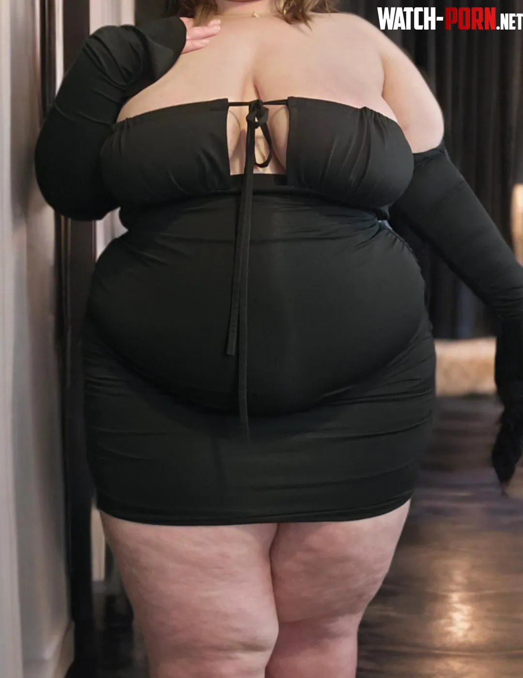 Would you stare or buy me a drink if you saw me at the bar? by chubbi_bunniii