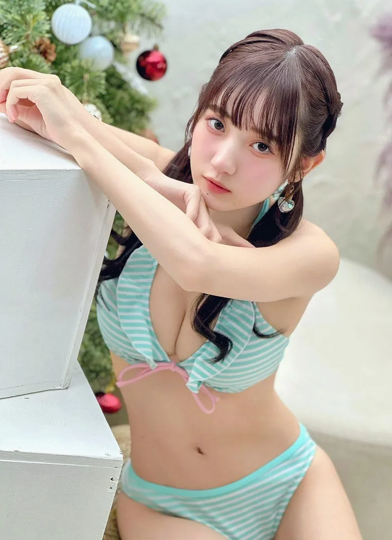 Thumbnail Chuchu 春蝶: Embracing Elegance and Grace by yuuki-ichinose | GravureGirls