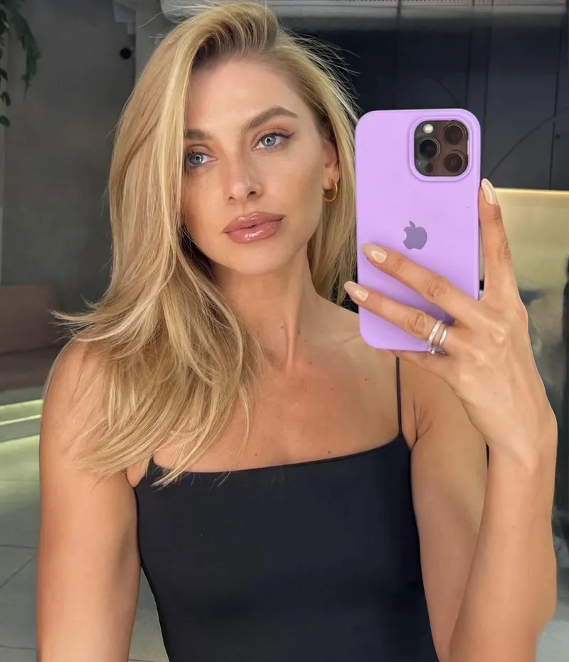 Thumbnail Thais Pagliuso: A New Face in the Modelling World | Models