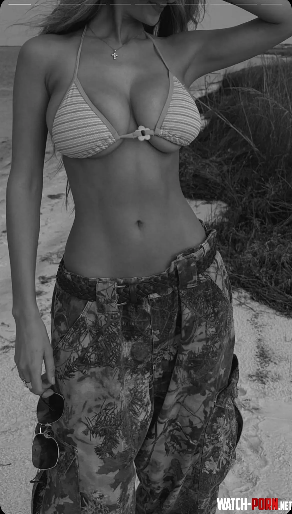 What a smoking hot figure by ItsYaBoiDax