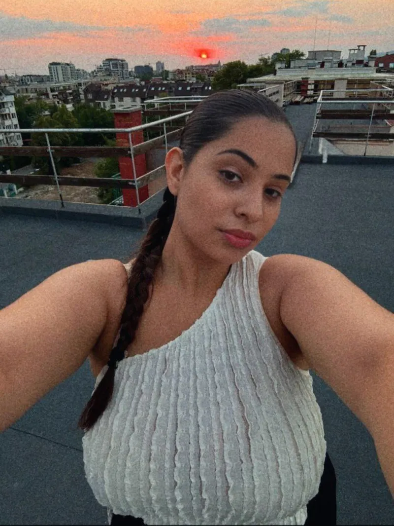 Thumbnail Exploring the Selfies of These-Annual2638 | 2busty2hide