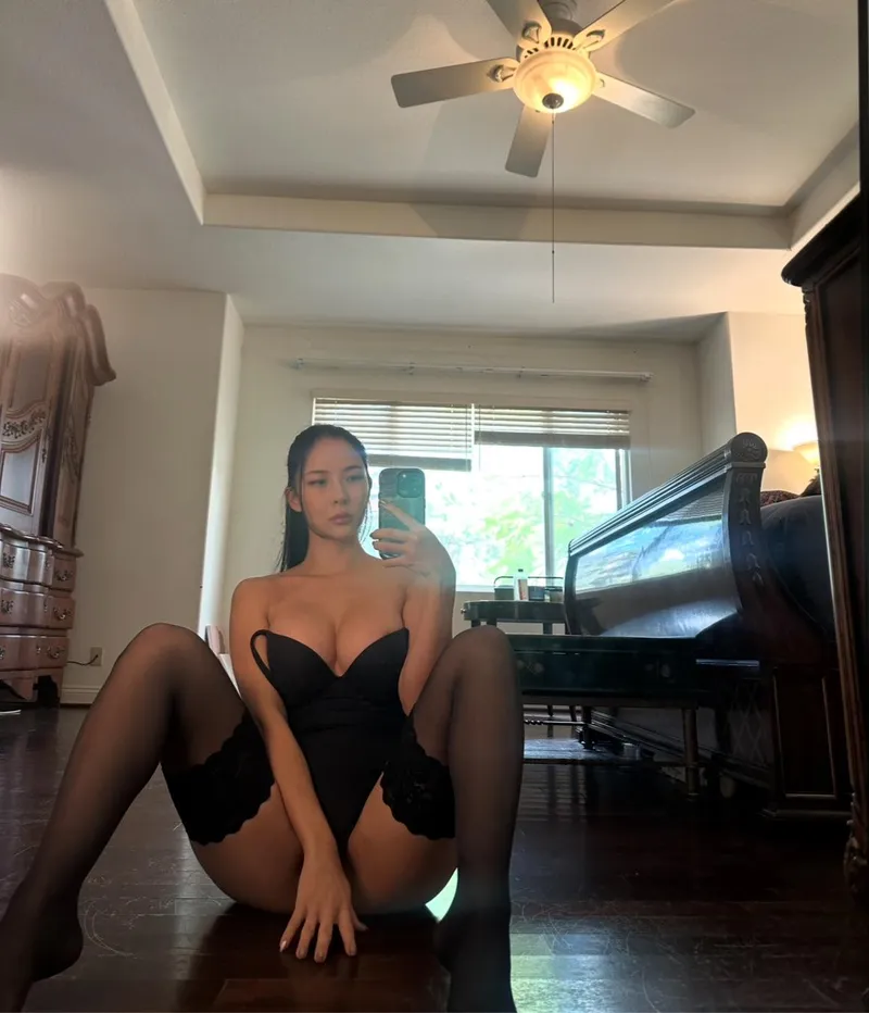 Thumbnail Miss__hannahx Dives into Teen Type Differences | Read More in barelylegalteens