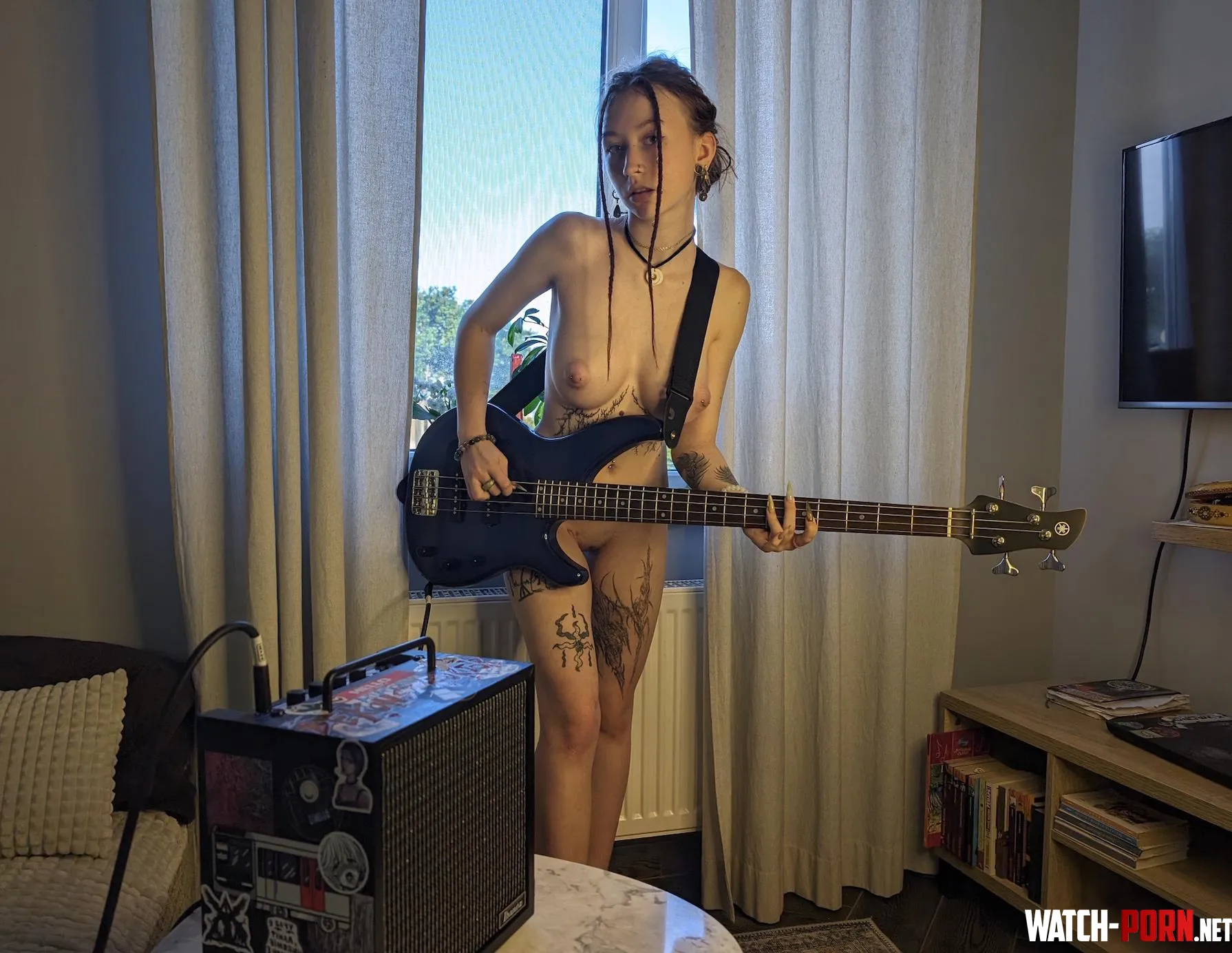 Playing bass by Gooloader