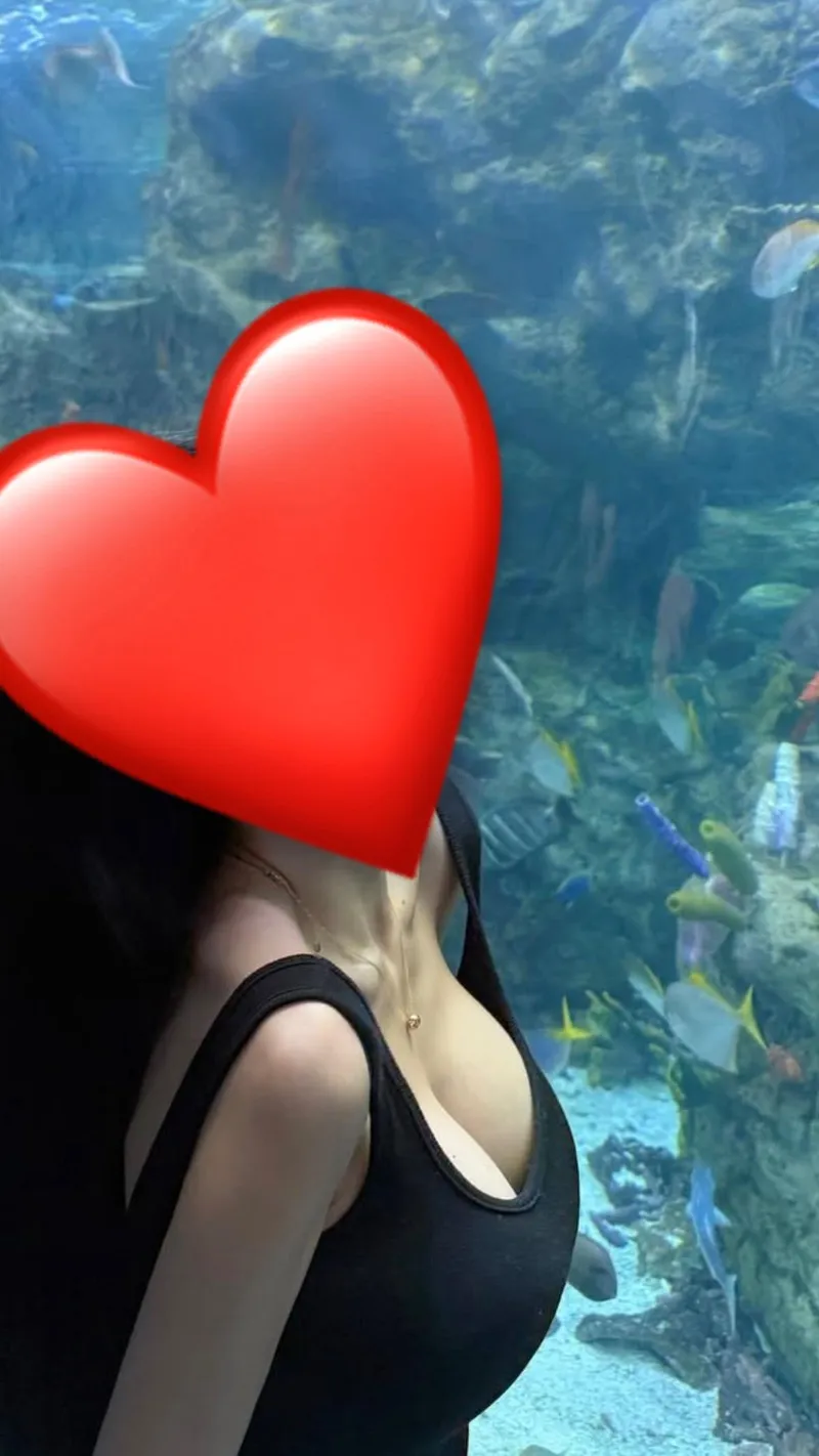 Thumbnail YGWBT: Satisfy Your Cravings - tanktopman777's Tempting Display