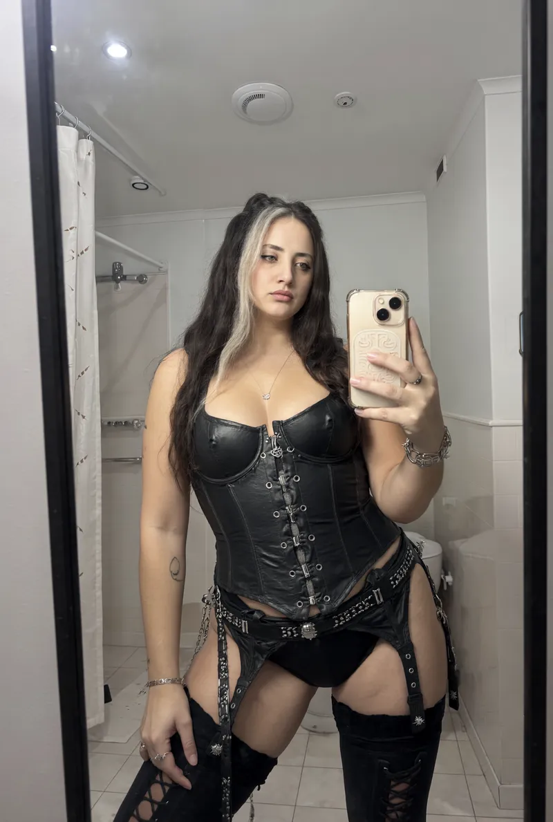 Thumbnail Daring Date Outfit: Leather Lovin' by beautiful_moody101