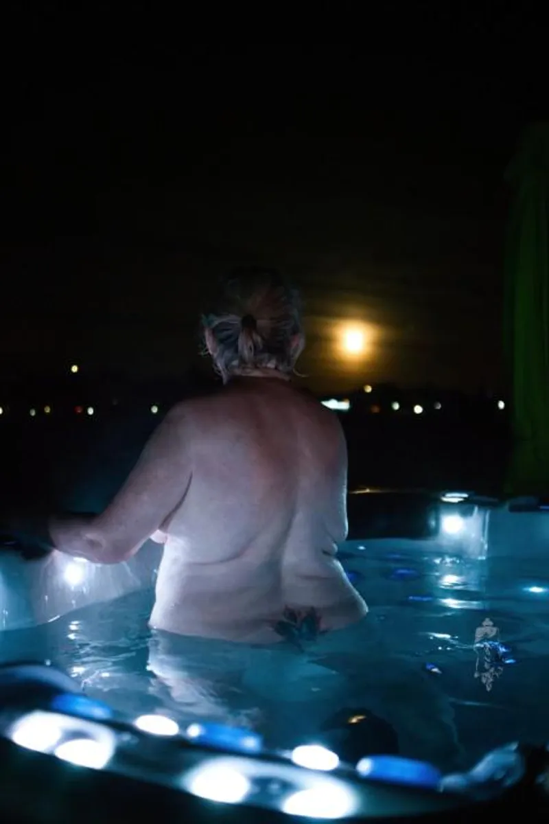 Thumbnail Mlartist59's Ageless Beauty: 63F's Great Moon Adventure | BBWnudists