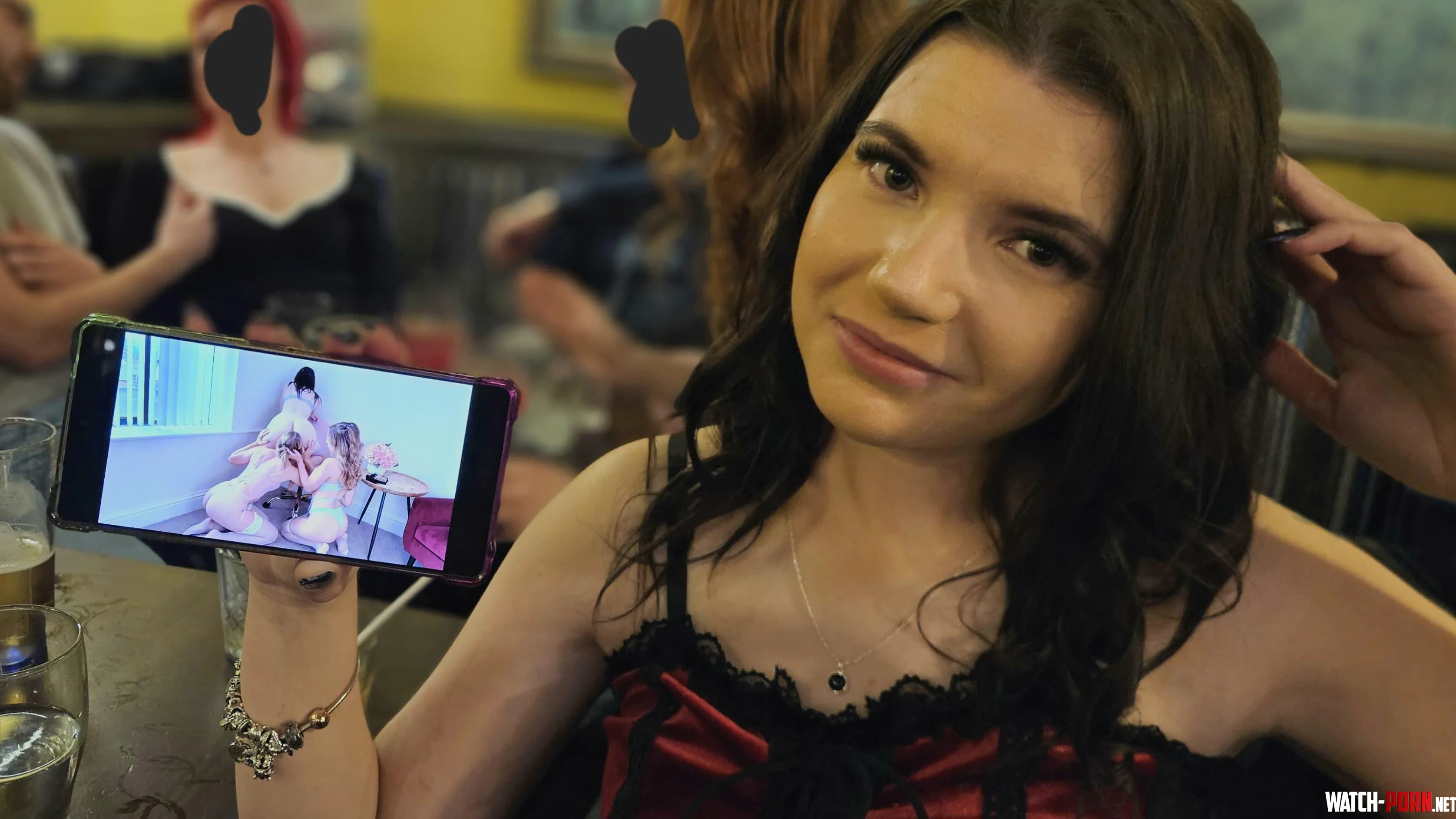 I can never resist showing off my naughtiness in public by summerpeachxox