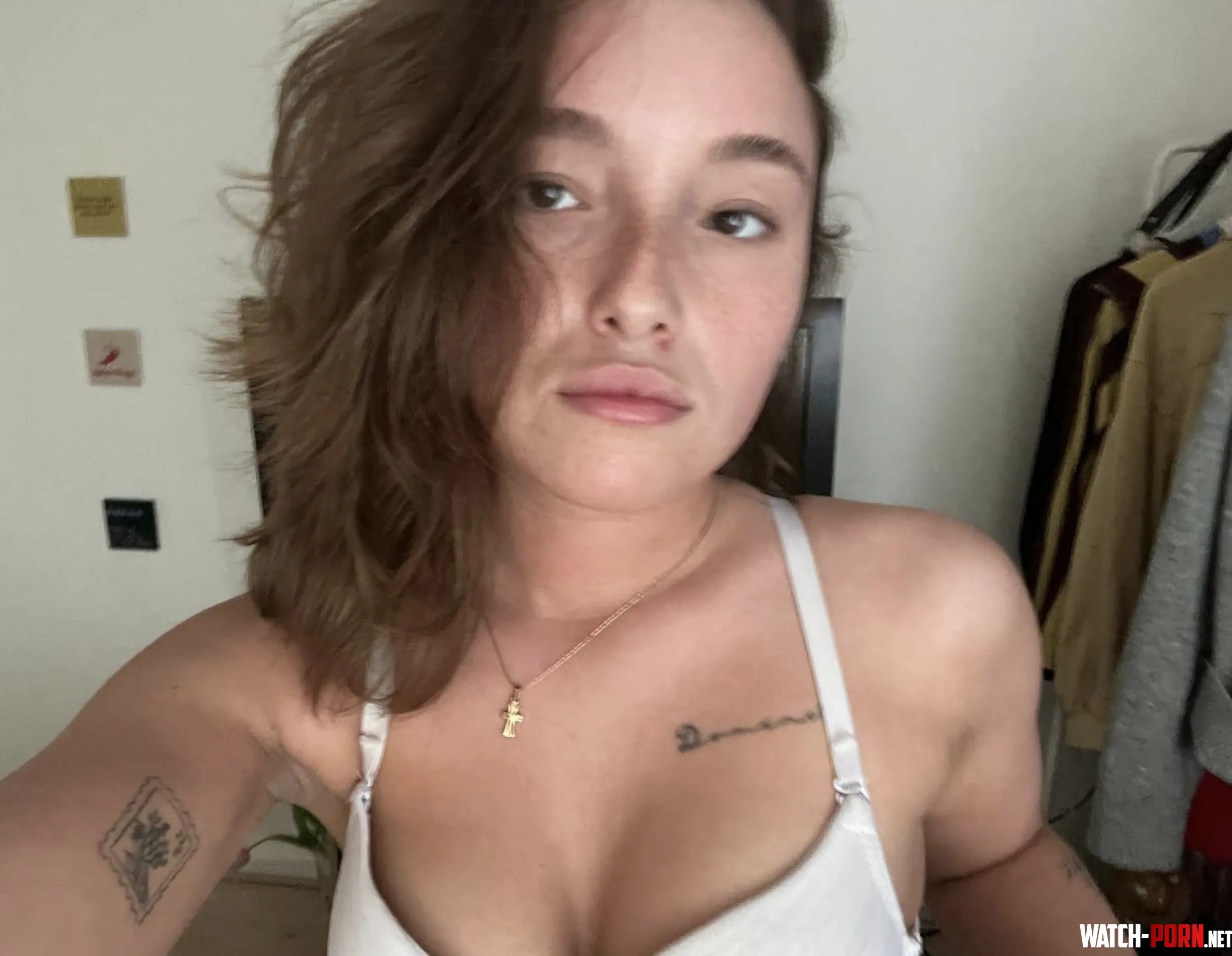 hade du sprutat över mitt oskyldiga ansikte?? by Ellashemlis