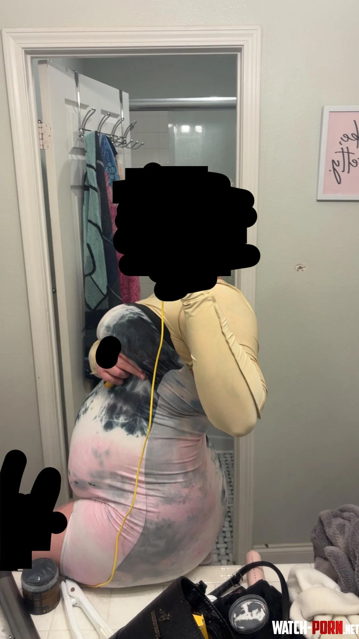 Belly selfie 🫣 by Ok-Photograph-1231