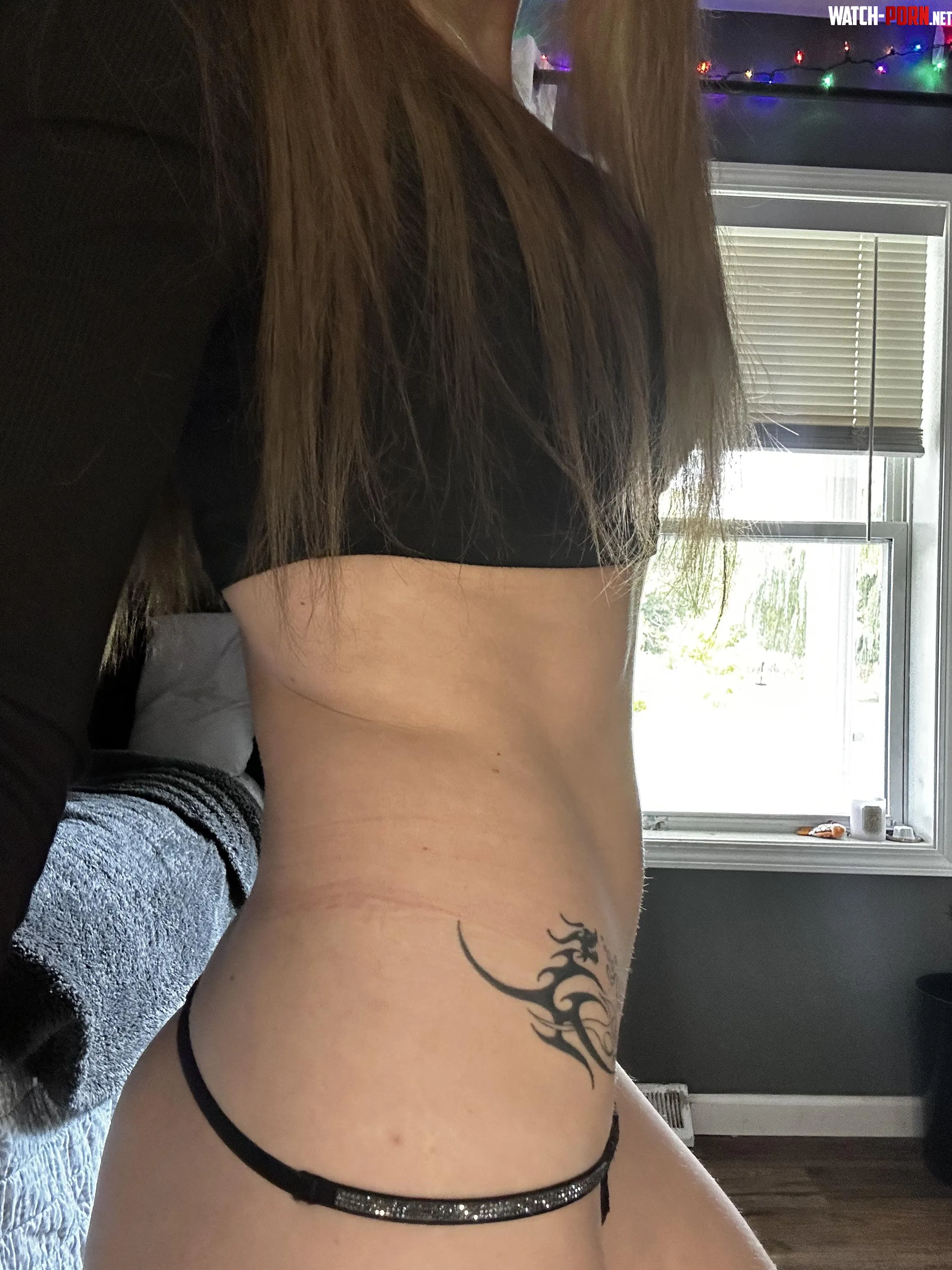 side view, hey grok can you turn me around? by karolinazabeilski