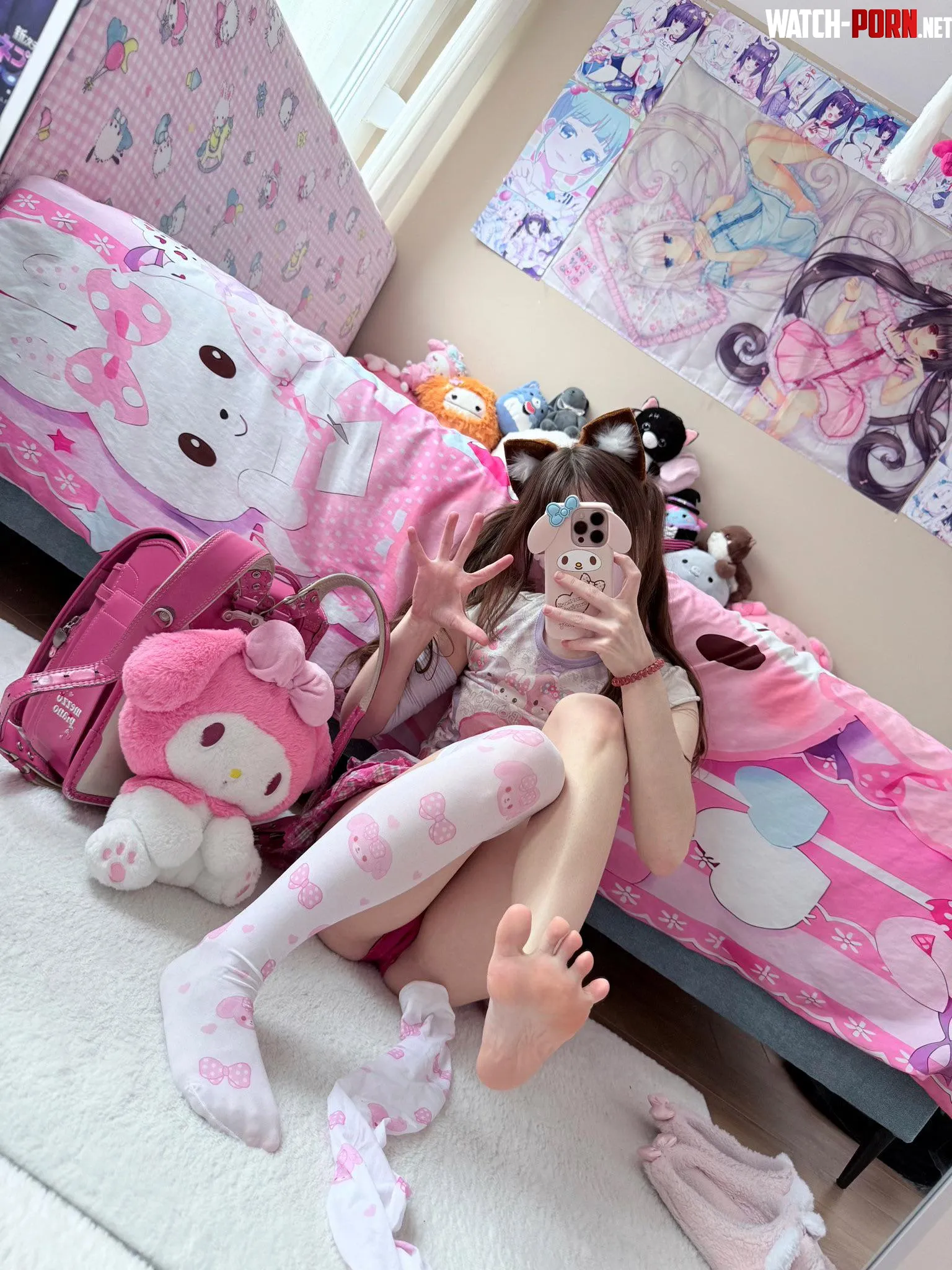 Good pets always keep their legs open and their wet pussy ready for you anytime (  ) by Quick_SilverElodie