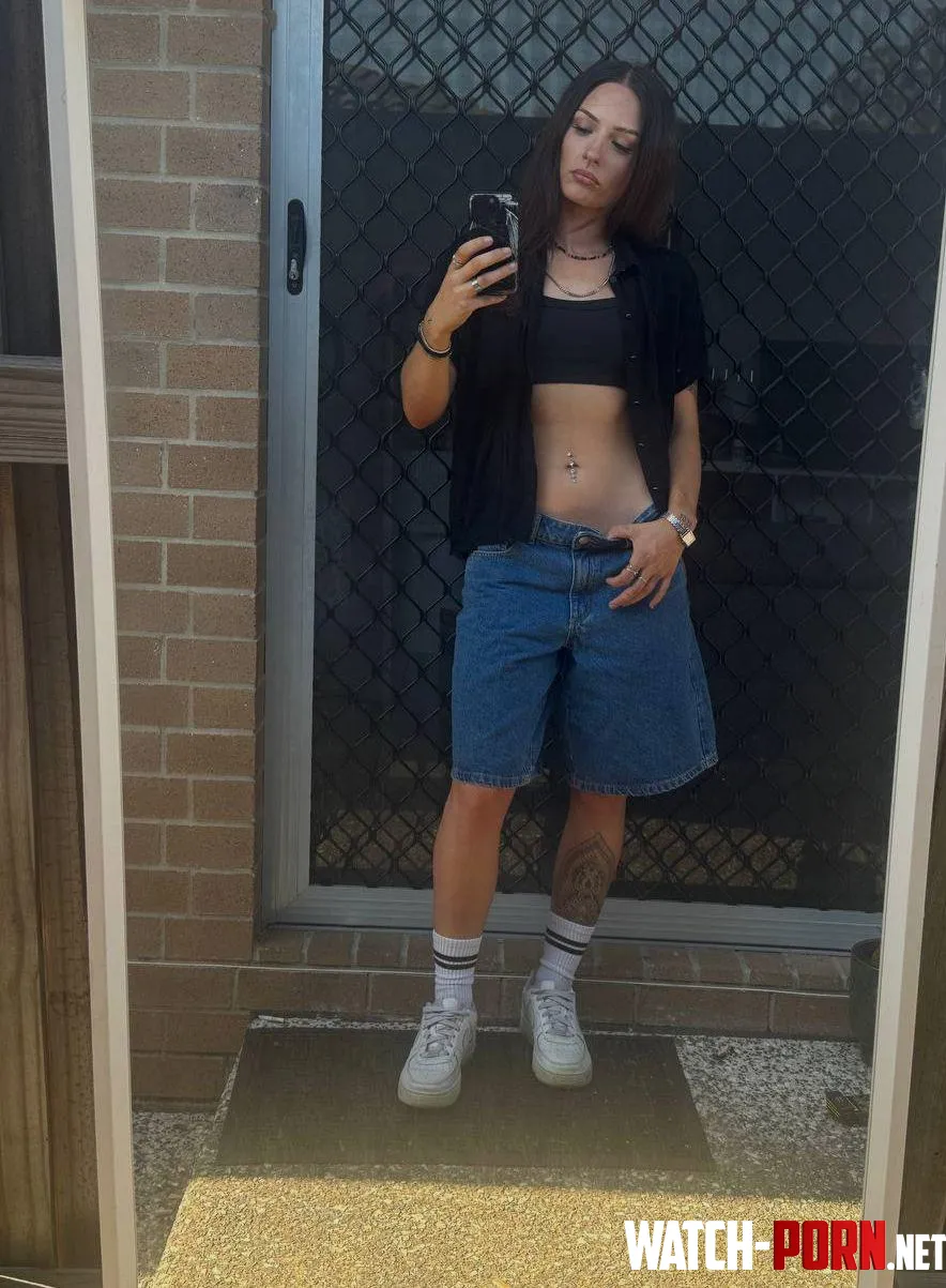 Would this be more powerful if I showed less? by Polkakitten