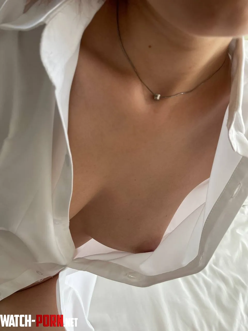 Downblouse view by silky_heart