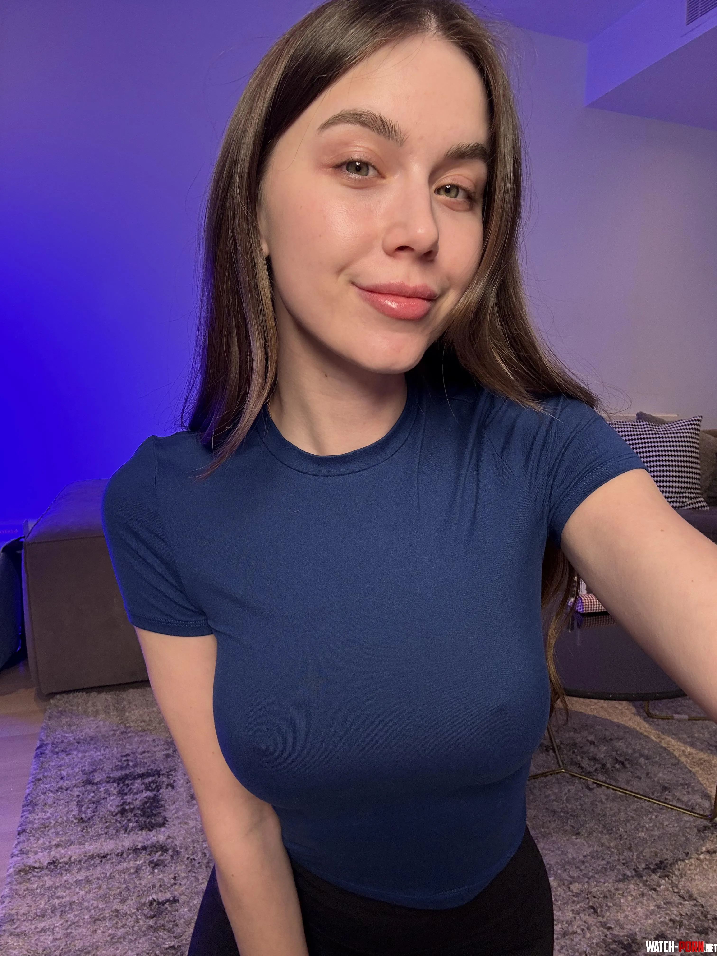 Wearing today my cute blue tee by Justacutienere