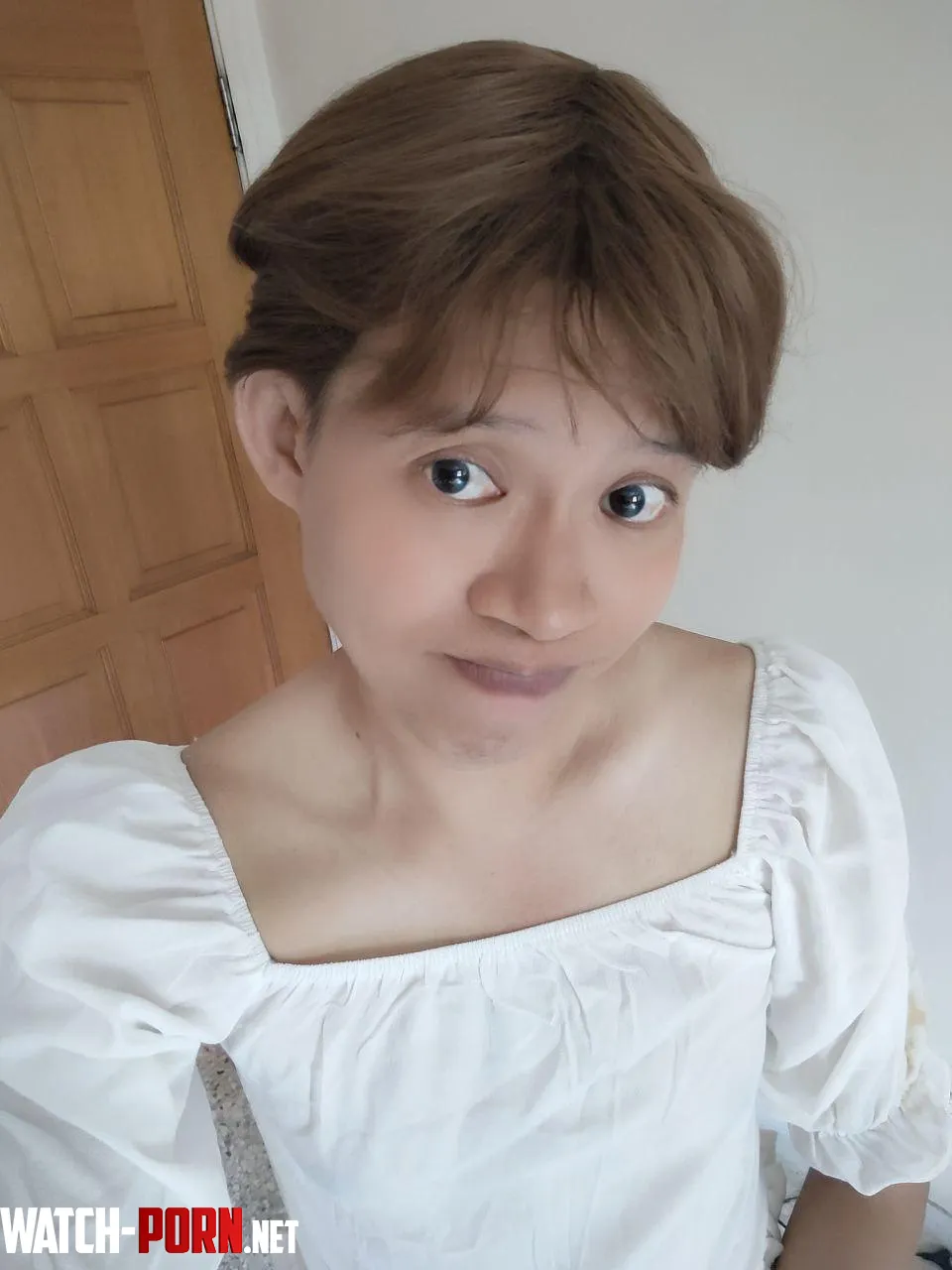 How do I look? by cookiemonsta2026