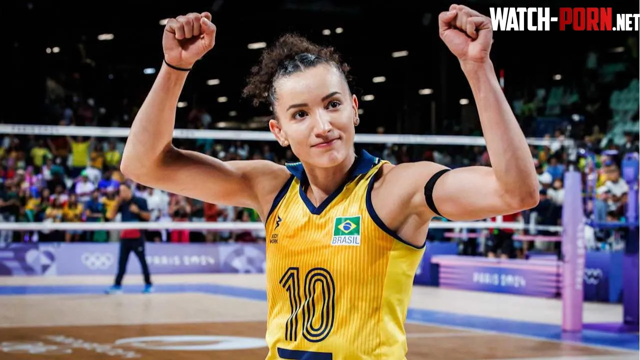 Gabriela Guimarães by YongWeddle