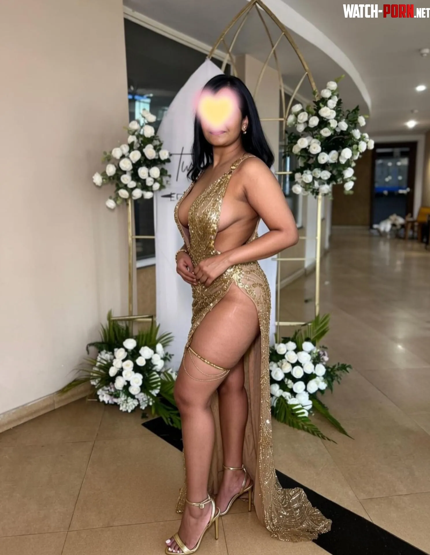 Company o[f]fsite in Goa → dress code: barely legal ✨ Slit looking for Boss' approval 😈 by fickle_series69