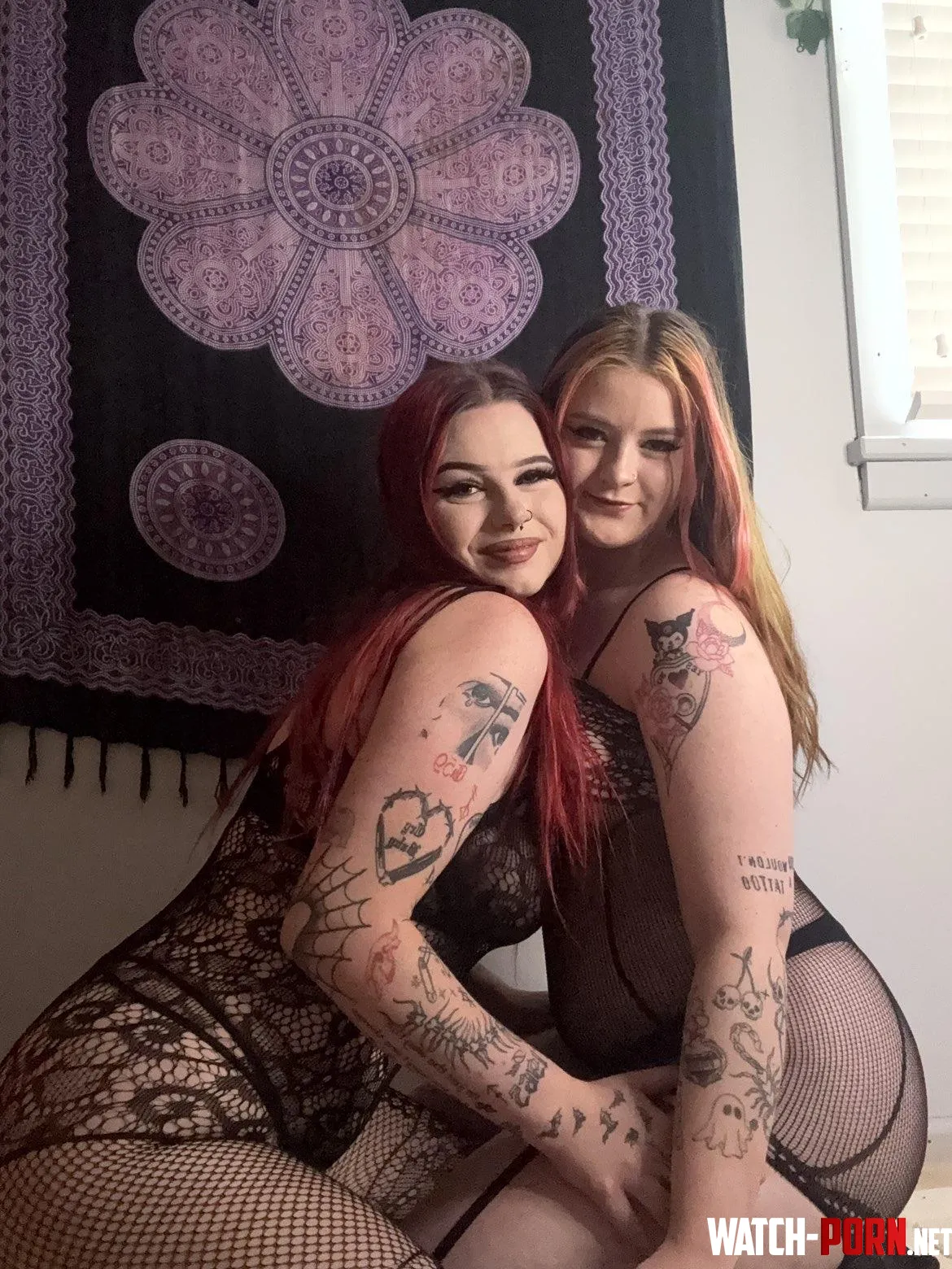 Who likes emo lesbians by veronikaaavosss