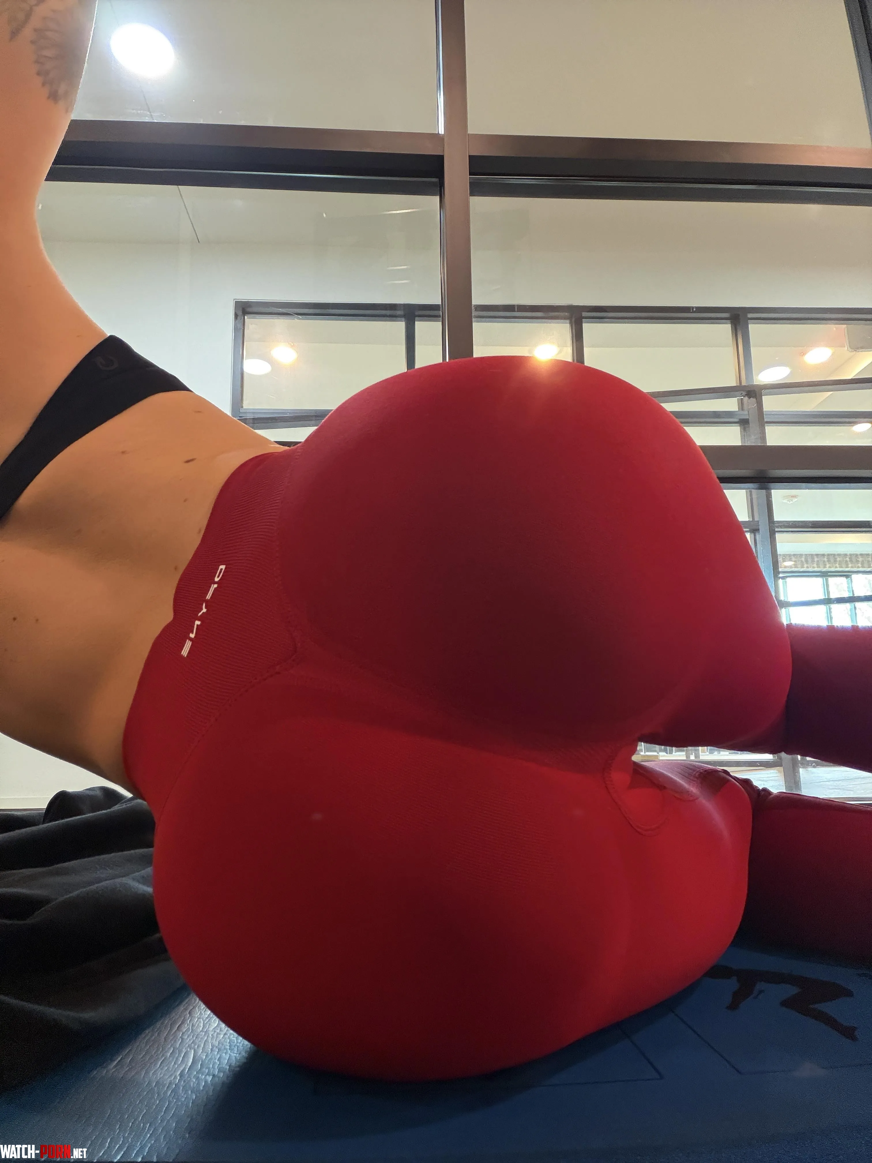 Bite it by tina_bastanchury