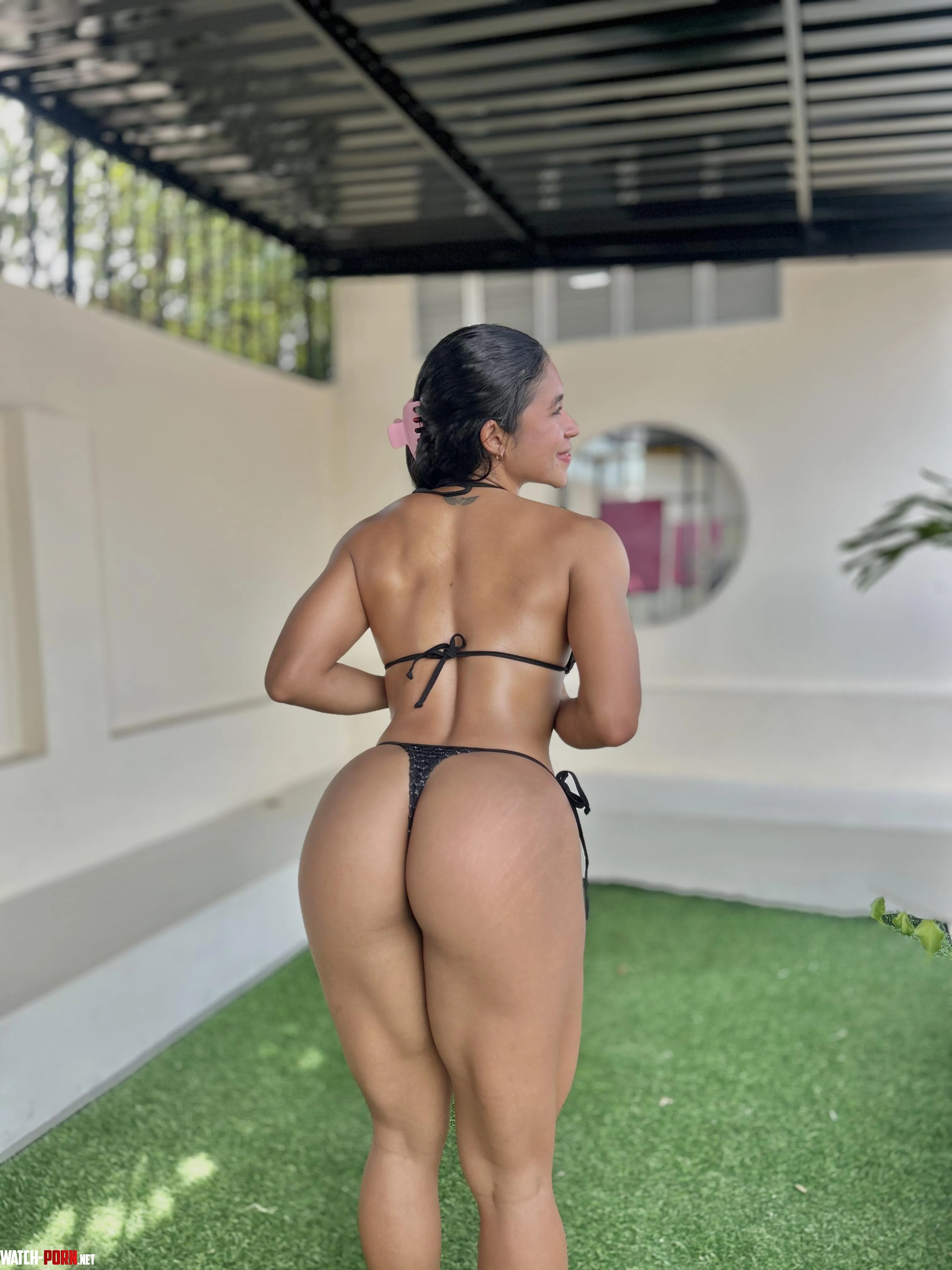 Do you like my hottie back by fierce-angel